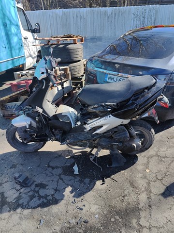 Peugeot SPEEDFIGHT 2008 VIN VGAS1BAGA00370410 фото 9