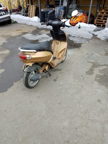 Peugeot 50 2019 VIN VGAK1AAJA0J017747 фото 4