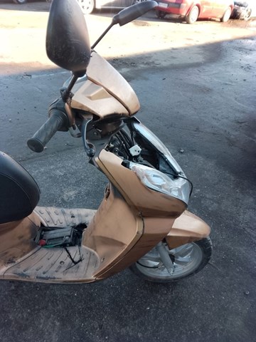 Peugeot 50 2019 VIN VGAK1AAJA0J017747 фото 5