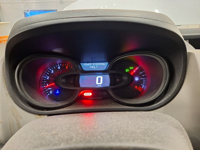 Renault TRAFIC 2019 VIN VF1FL000863435680 фото 8