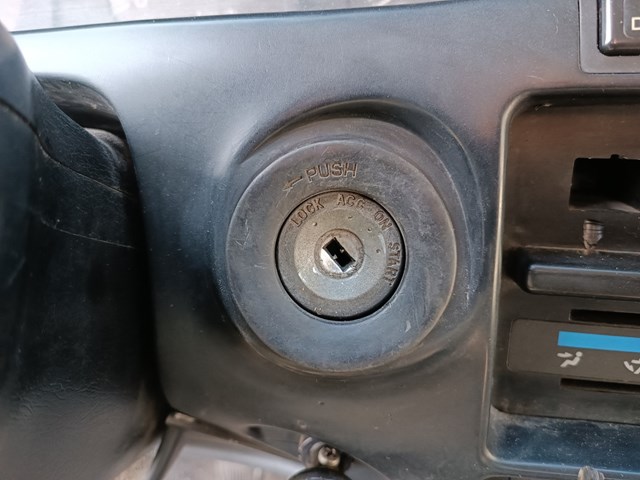 Toyota LAND-CRUISER 1990 VIN JT111TJ8007001343 фото 31
