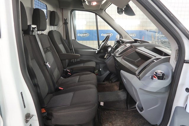 Ford TRANSIT 2019 VIN WF0XXXTTGXJG14846 фото 5