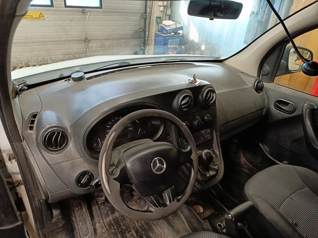 Mercedes-Benz Citan 2013 VIN WDF4156031U126135 фото 19