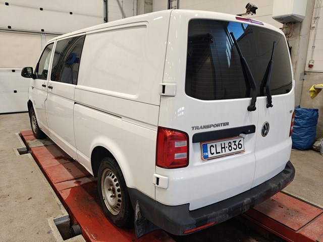 Volkswagen TRANSPORTER 2018 VIN WV1ZZZ7HZJH102898 фото 3