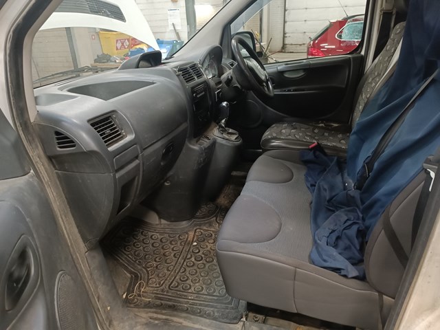 Citroen JUMPY 2016 VIN VF7XURHHAGZ019702 фото 24