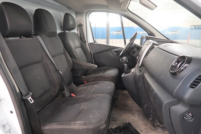 Nissan NV300 2021 VIN VNVF4000868355386 фото 15