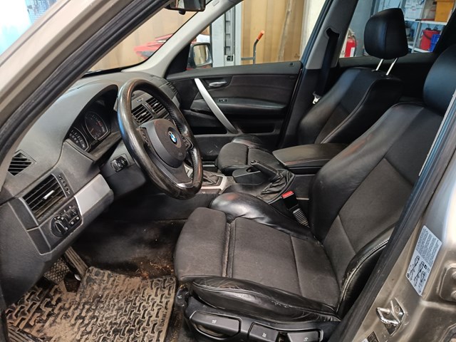 BMW X3 2007 VIN WBAPD91090WG36368 фото 11