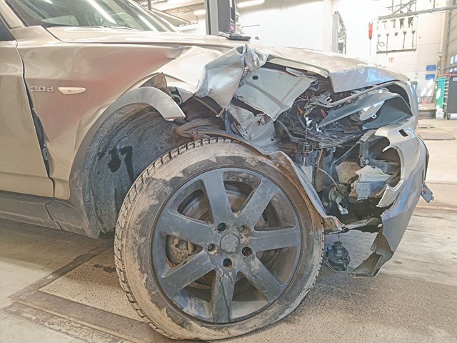 BMW X3 2007 VIN WBAPD91090WG36368 фото 13