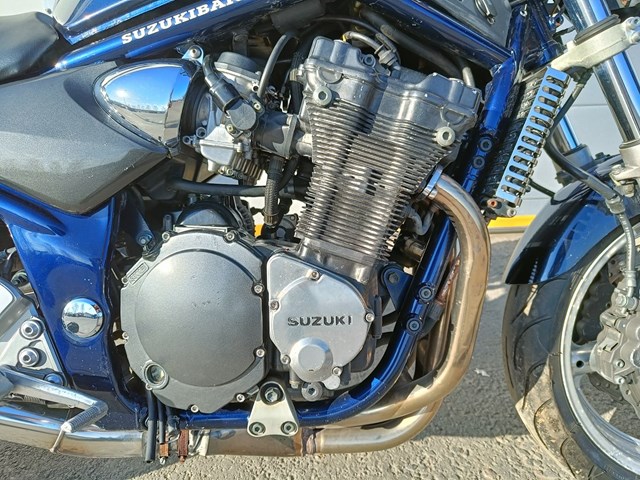 Suzuki GSF 2001 VIN JS1A9112100100986 фото 10