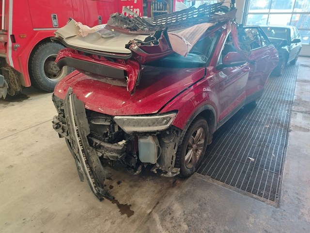 Volkswagen T-Roc 2024 VIN WVGZZZA10RV197093 фото 2