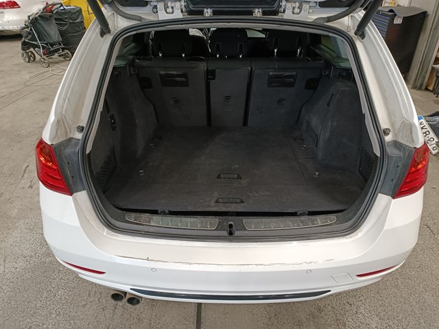 BMW 300 2013 VIN WBA3G51030F484650 фото 25