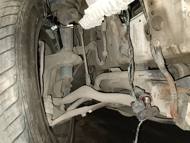 BMW 300 2013 VIN WBA3G51030F484650 фото 31