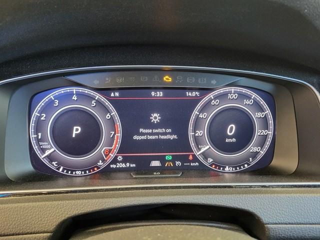 Volkswagen Golf 2018 VIN WVWZZZAUZJW257826 фото 8
