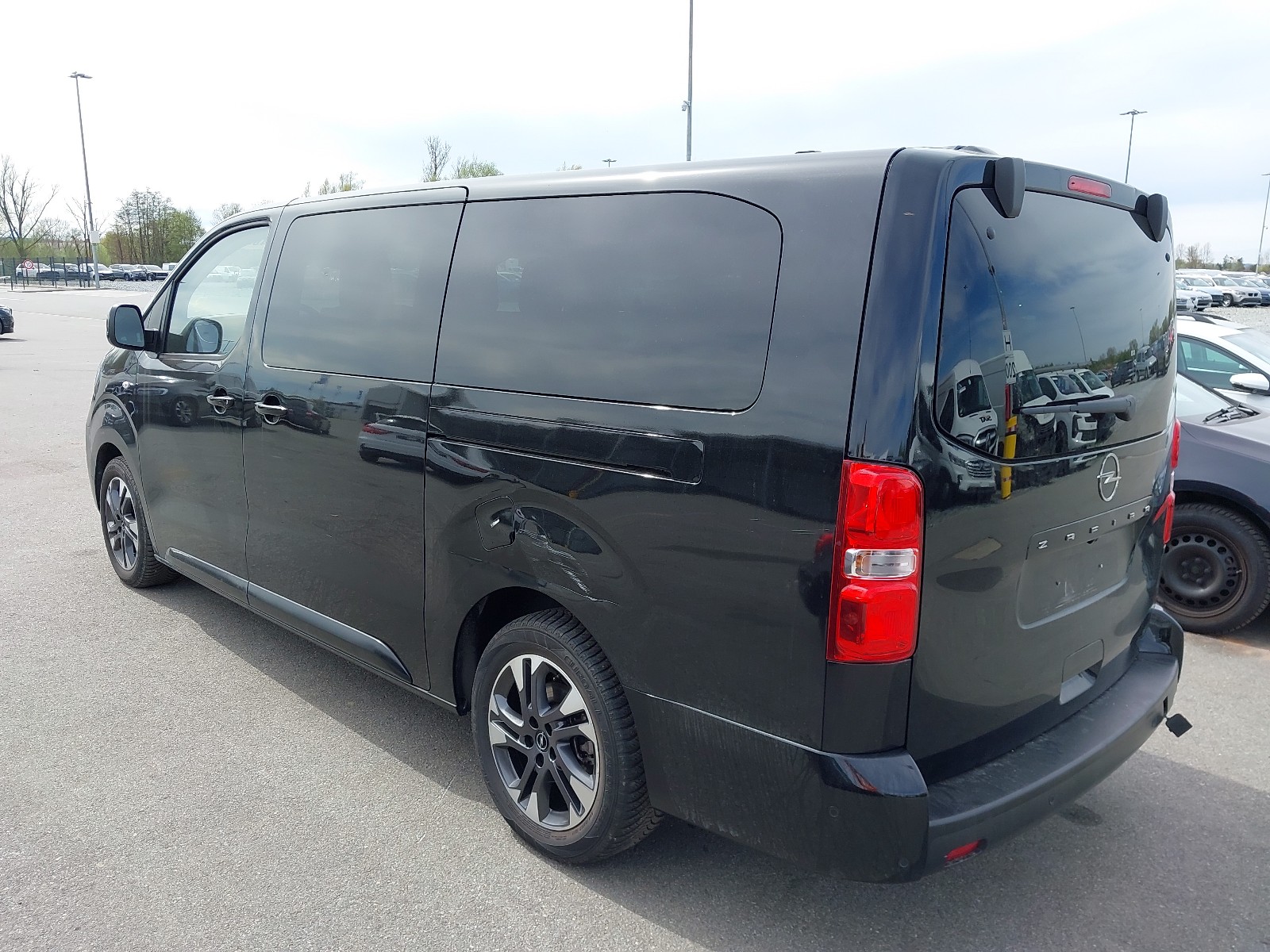 Opel Zafira 2.0 Life 2024 VIN VXEVKEHZ5RZ032547 фото 3