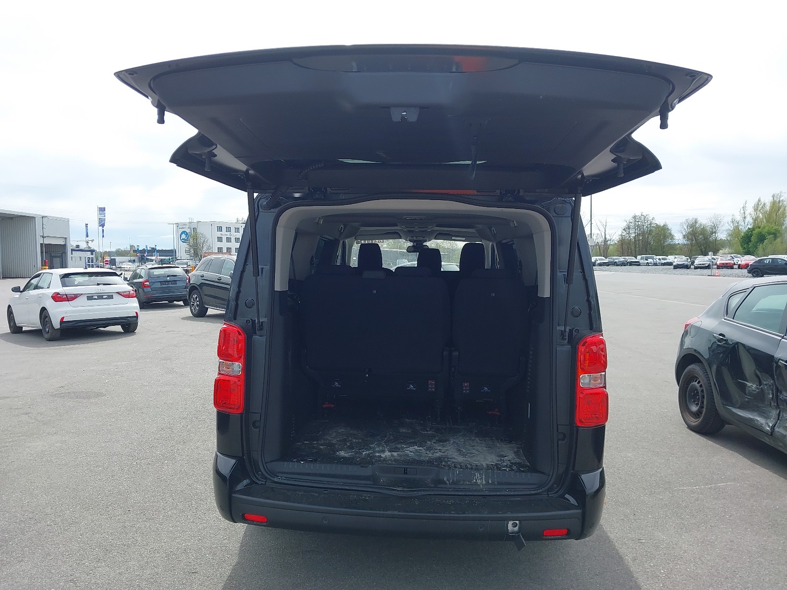 Opel Zafira 2.0 Life 2024 VIN VXEVKEHZ5RZ032547 фото 12