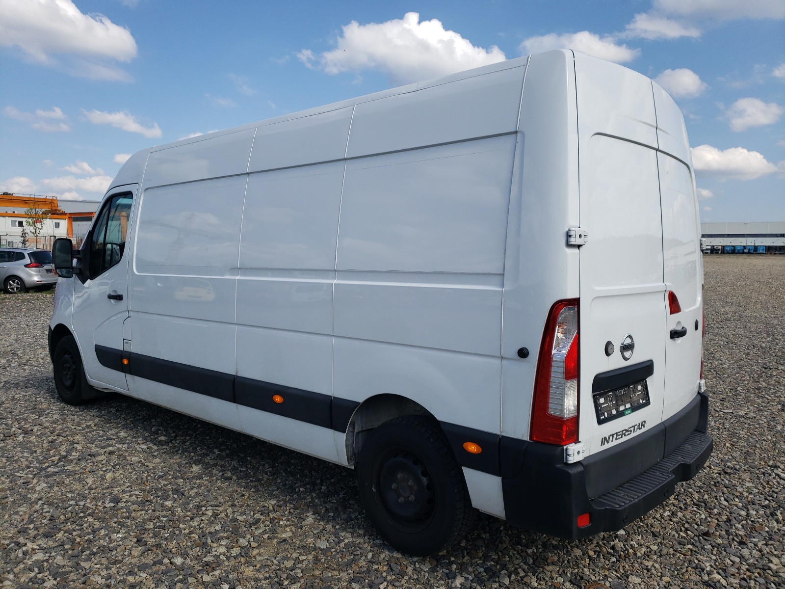 Nissan INTERSTAR 2024 VIN VNVM1000371761571 фото 3