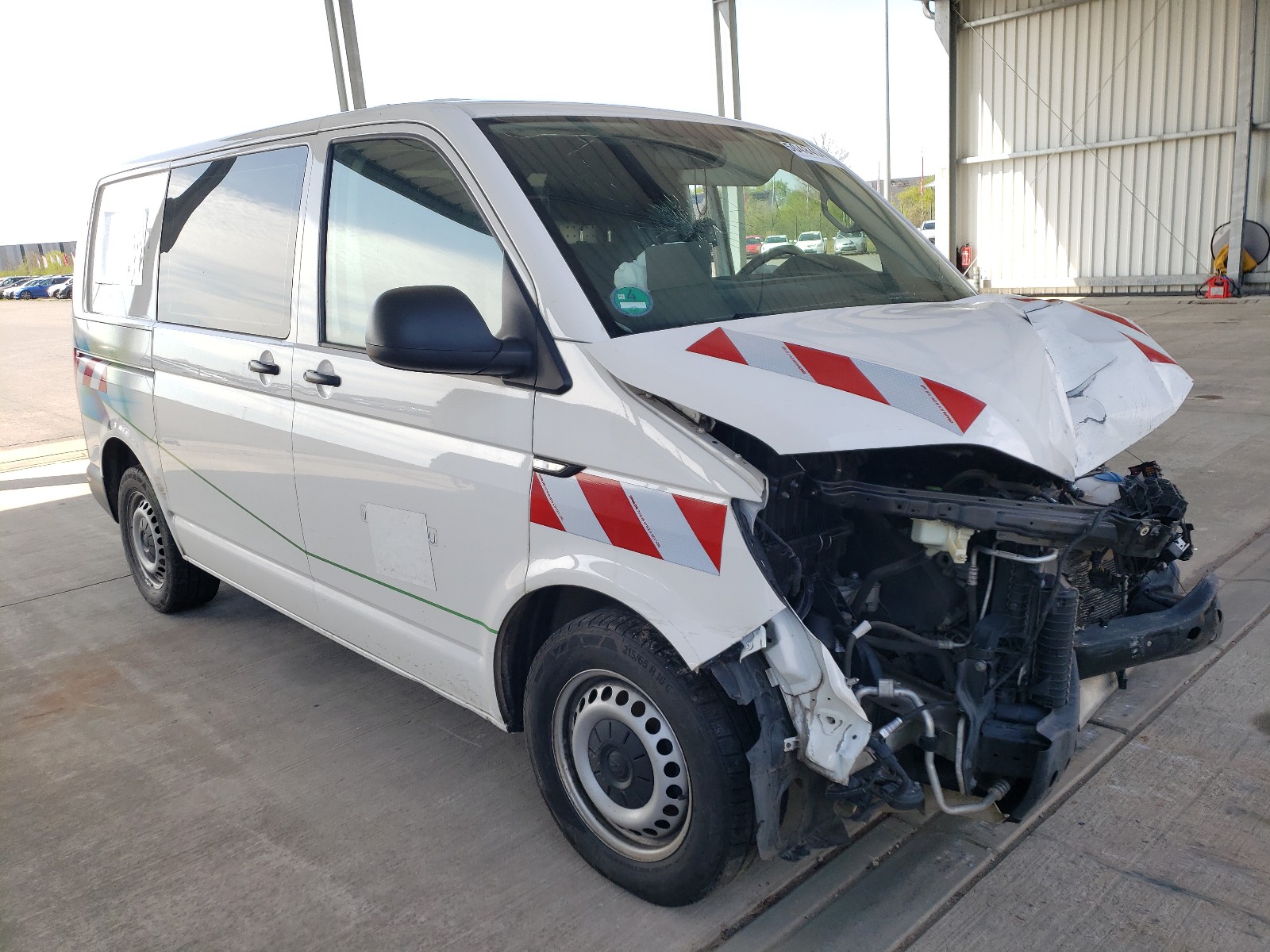 Volkswagen T6 Transporter Kasten-Kombi 2020 VIN WV1ZZZ7HZKH199452