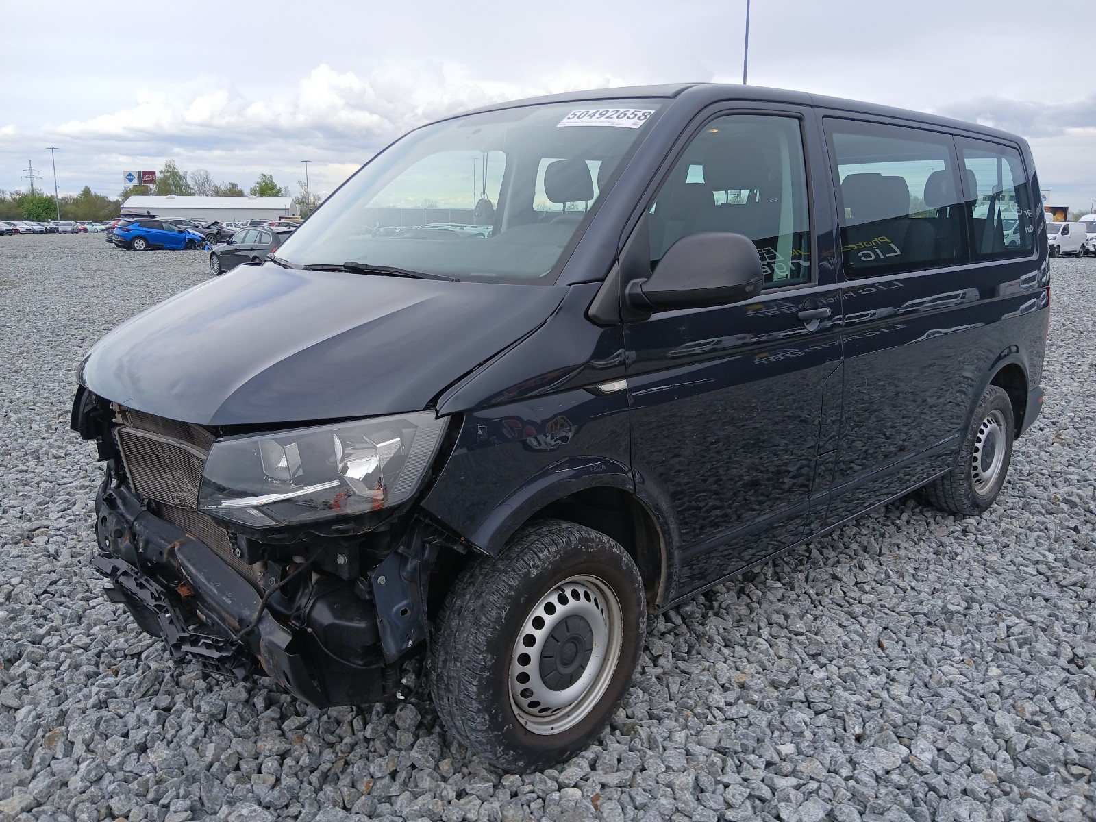 Volkswagen T6 Transporter Kasten-Kombi 2017 VIN WV2ZZZ7HZHX020677 фото 2