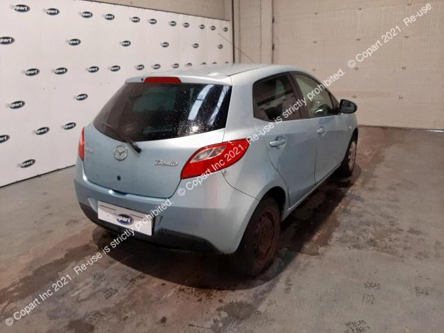 MAZDA DEMIO 2010 VIN DE3FS295272 фото 3