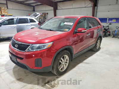 Kia Sorento 2015 5XYKTCA66FG628104
