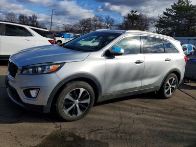 Kia Sorento 2017 5XYPHDA56HG325038