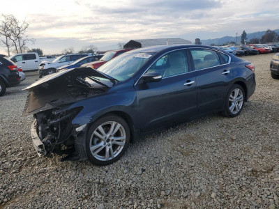 Nissan Altima 2015 1N4BL3AP3FC124824