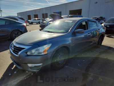 Nissan Altima 2015 1N4AL3AP0FN383755