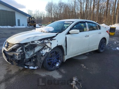Nissan Altima 2017 1N4AL3AP7HC140328