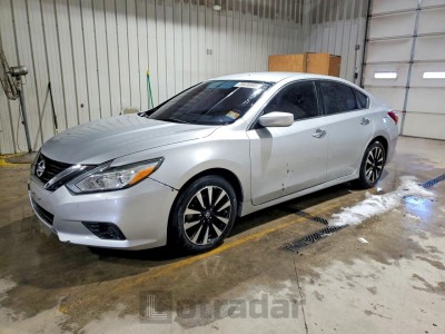 Nissan Altima 2018 1N4AL3AP1JC144896
