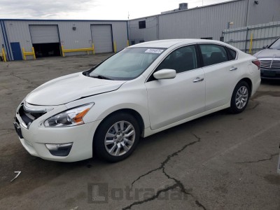 Nissan Altima 2015 1N4AL3AP1FN380041