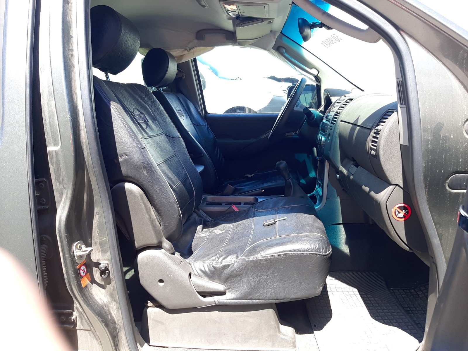Nissan PATHFINDER 2005 VIN VSKJVWR51U0007310 фото 5