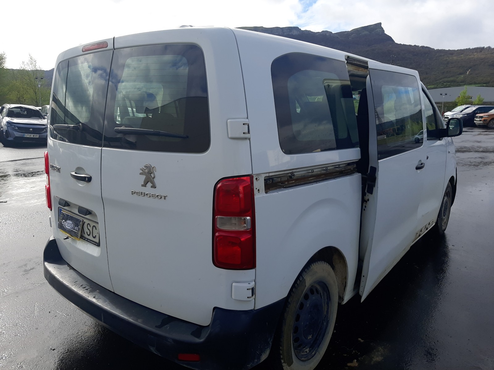 Peugeot Expert Combi 2018 VIN VF3VAYHVKJZ101572 фото 16