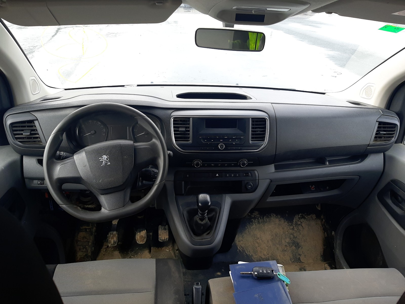 Peugeot Expert Combi 2018 VIN VF3VAYHVKJZ101572 фото 21
