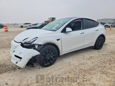 Tesla Model y 2023 7SAYGAEE0PF980398