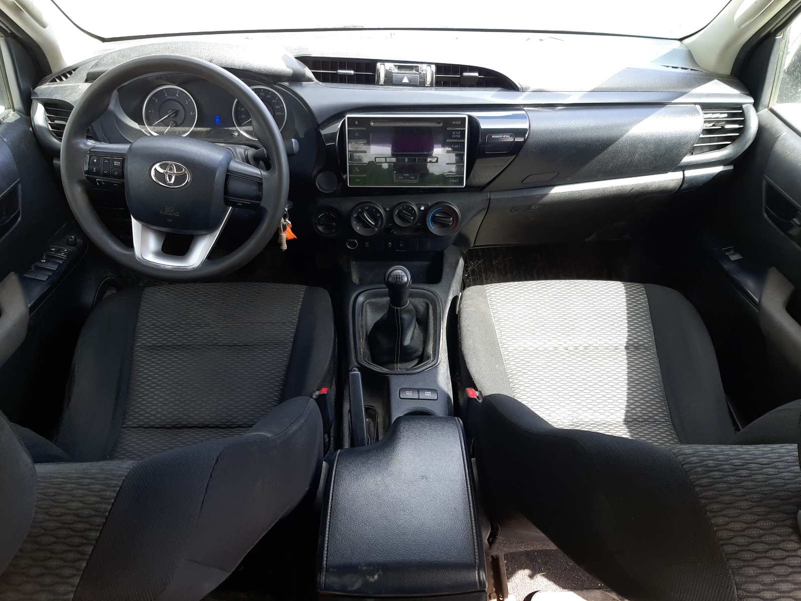 Toyota Hilux 2019 VIN AHTKB3CD502622099 фото 19
