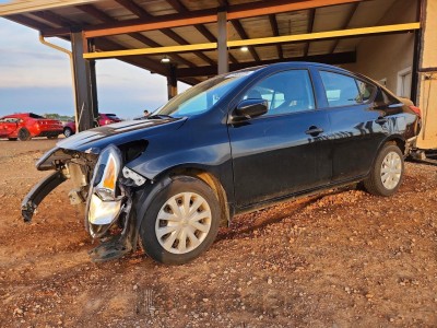 Nissan Versa 2019 3N1CN7AP1KL810104