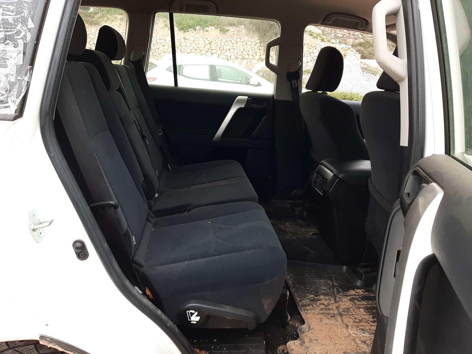 Toyota Land Cruiser 2021 VIN JTEBR3FJ60K191245 фото 6