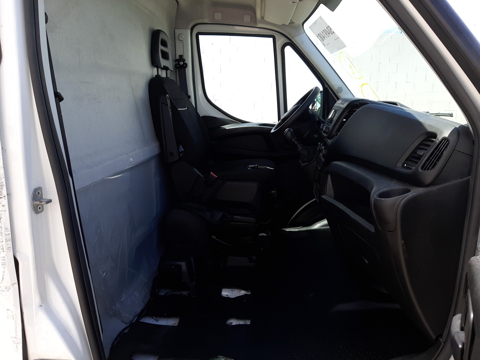 Iveco Daily 2024 VIN ZCFCB35B605614999 фото 15