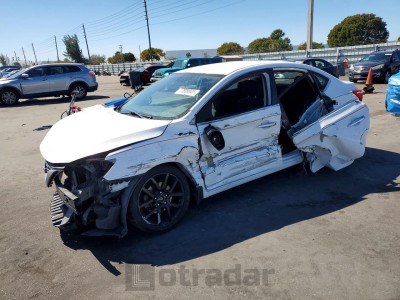 Nissan Sentra 2018 3N1AB7AP8JY275919