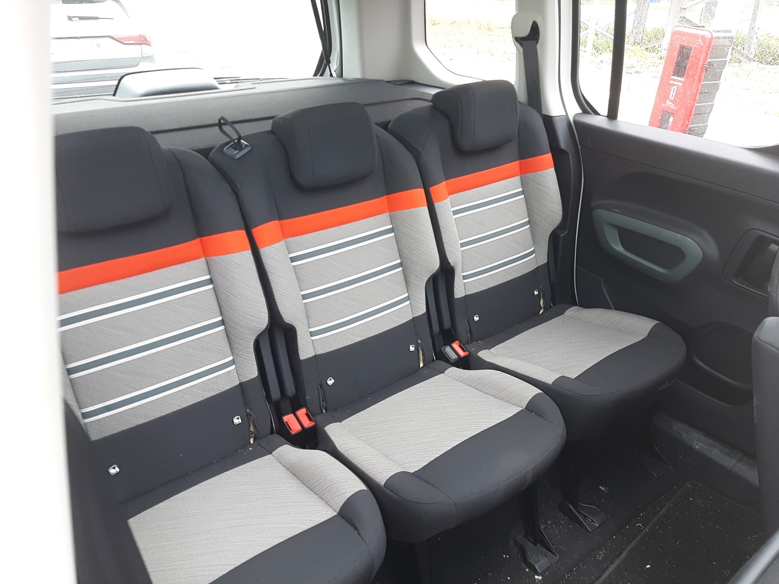 Citroen Berlingo Combi 2019 VIN VR7ECYHYCKJ834123 фото 6