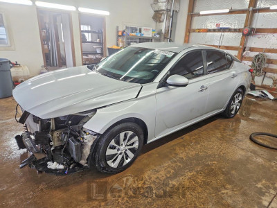 Nissan Altima 2022 1N4BL4BV8NN304967