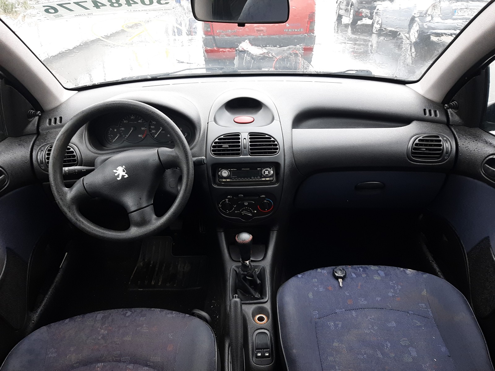 Peugeot 206 1999 VIN VF32AWJZT40273049 фото 9