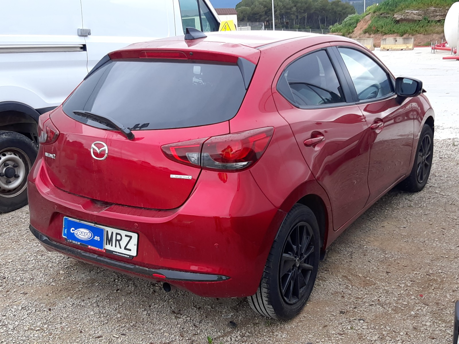 Mazda 2 Berlina 2024 VIN JMZDJ6HC601476085 фото 4