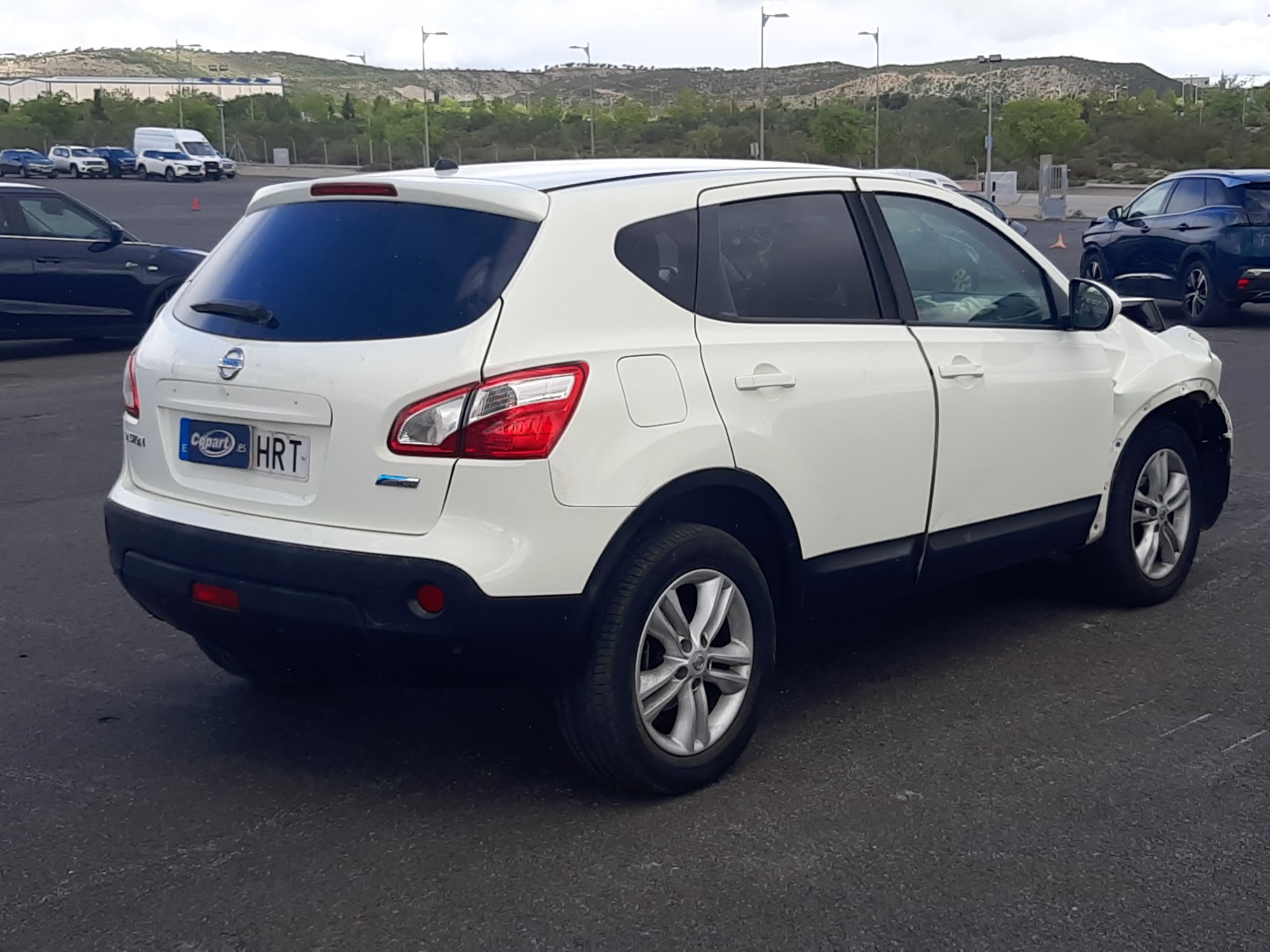 Nissan Qashqai 2013 VIN SJNFEAJ10U2803026 фото 4
