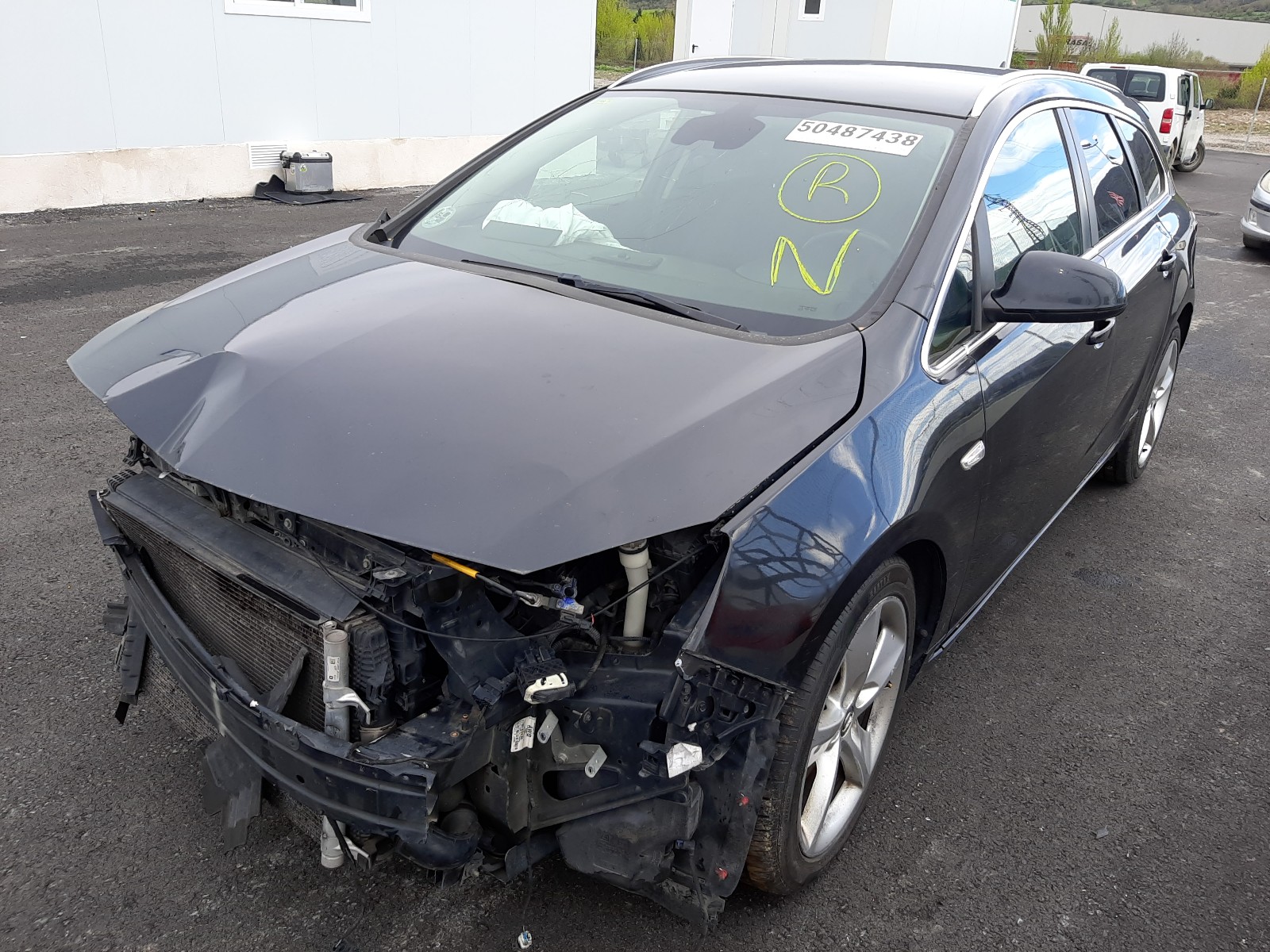 Opel Astra J Sports Tourer 2014 VIN W0LPF8ER5D8062342 фото 2