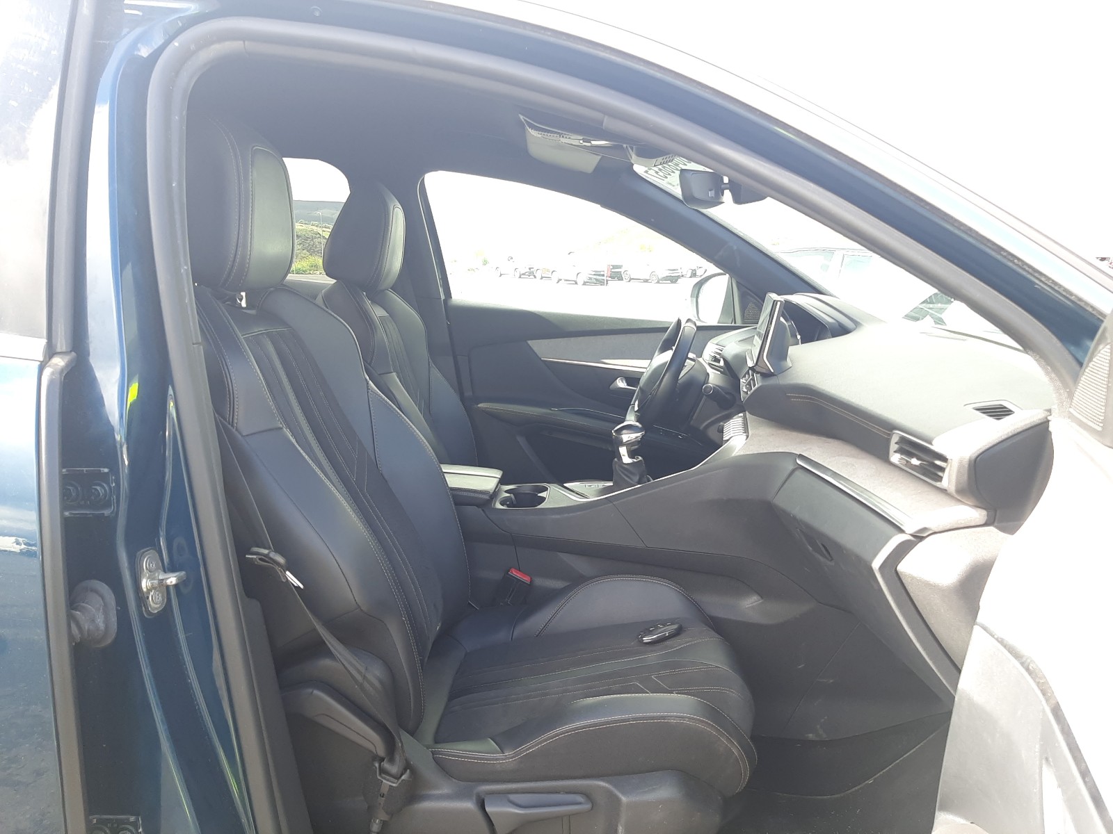 Peugeot 3008 2021 VIN VF3MRHNSMMS053864 фото 5