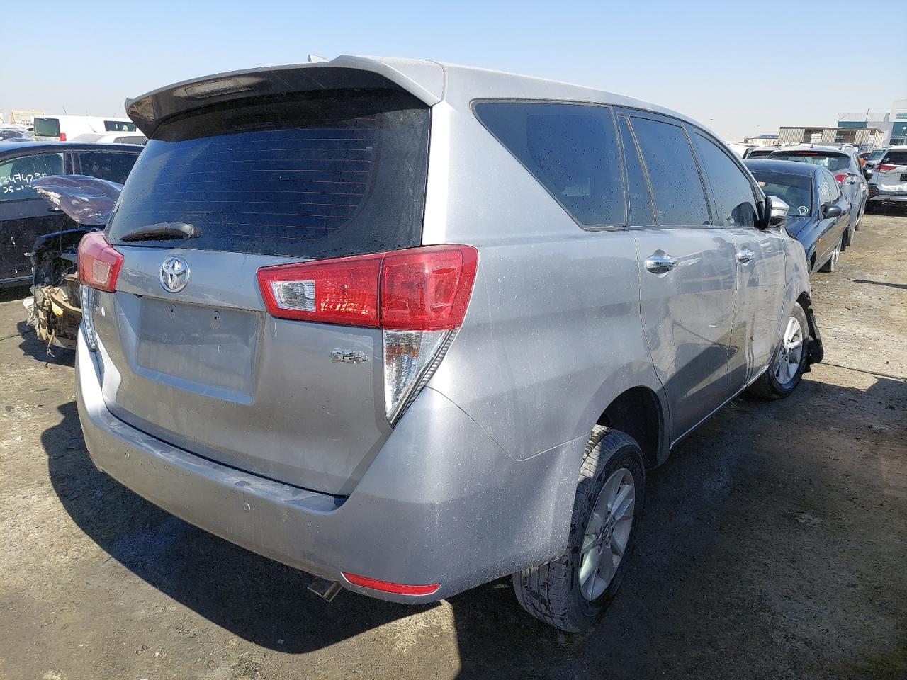 TOYOTA INNOVA 2016 VIN yV4X фото 4