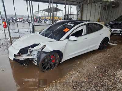 Tesla Model 3 2020 5YJ3E1EA4LF737519