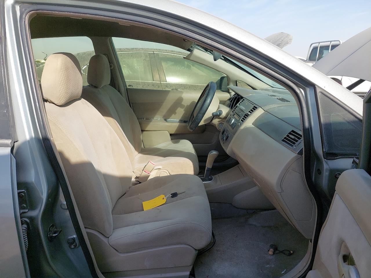 NISSAN TIIDA 2012 VIN Spzo фото 21
