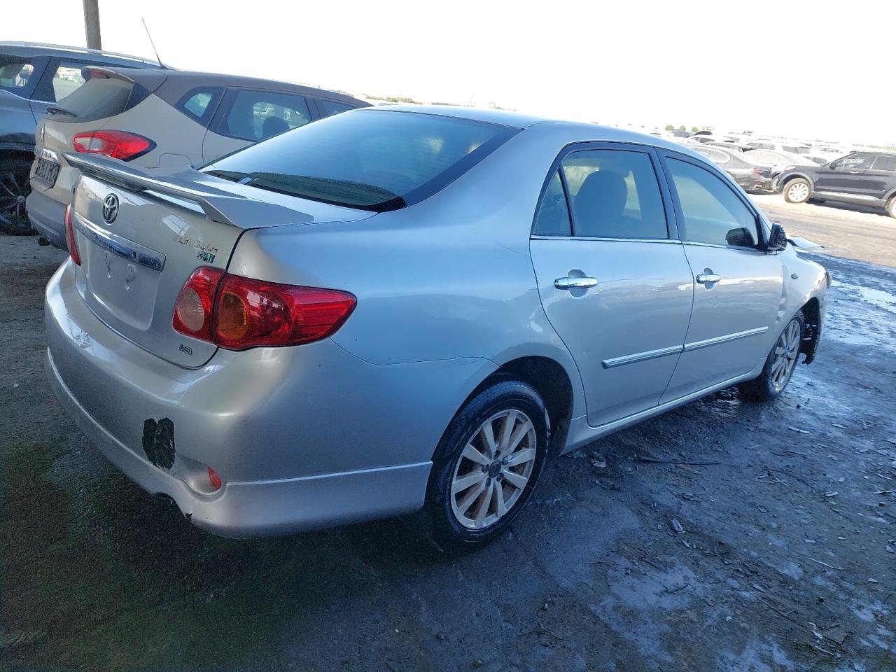 TOYOTA COROLLA 2010 VIN JRgq8 фото 20